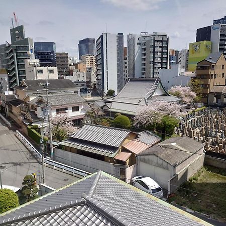 Base Osaka Apartment Exterior foto