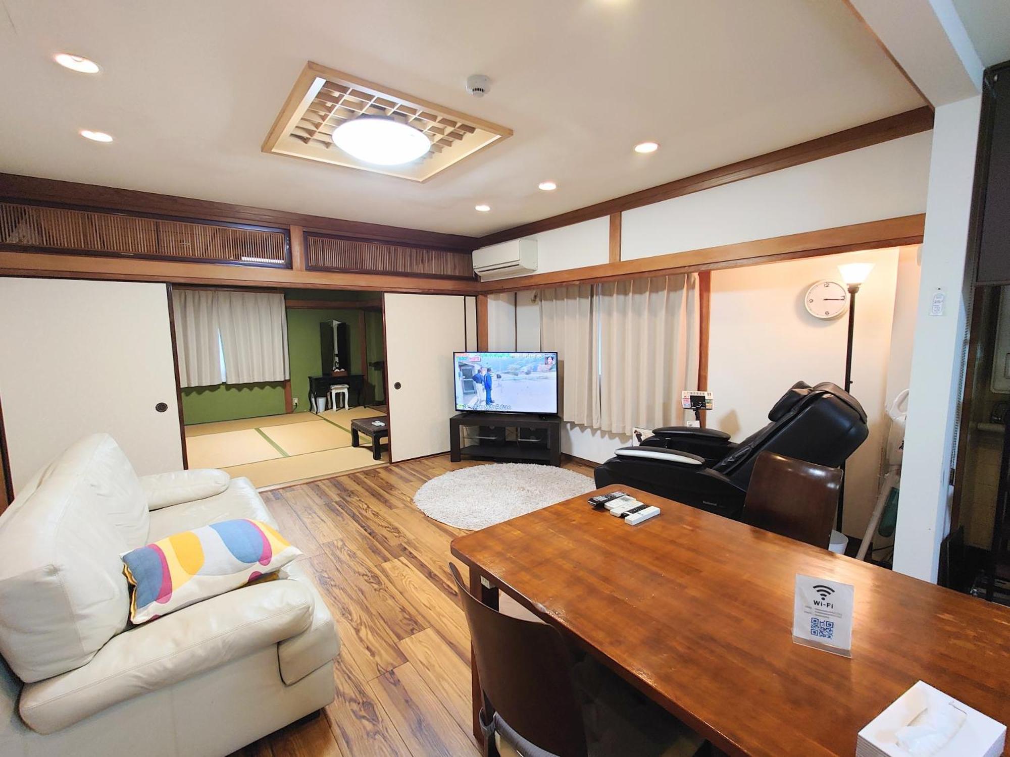 Base Osaka Apartment Exterior foto