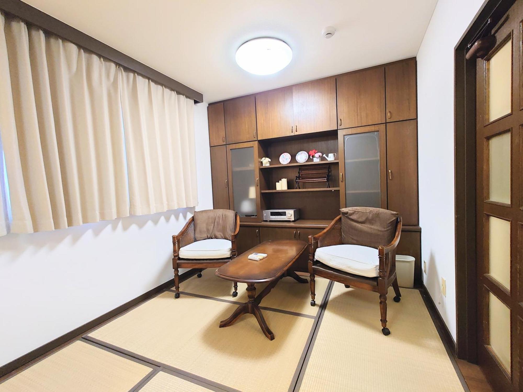 Base Osaka Apartment Exterior foto